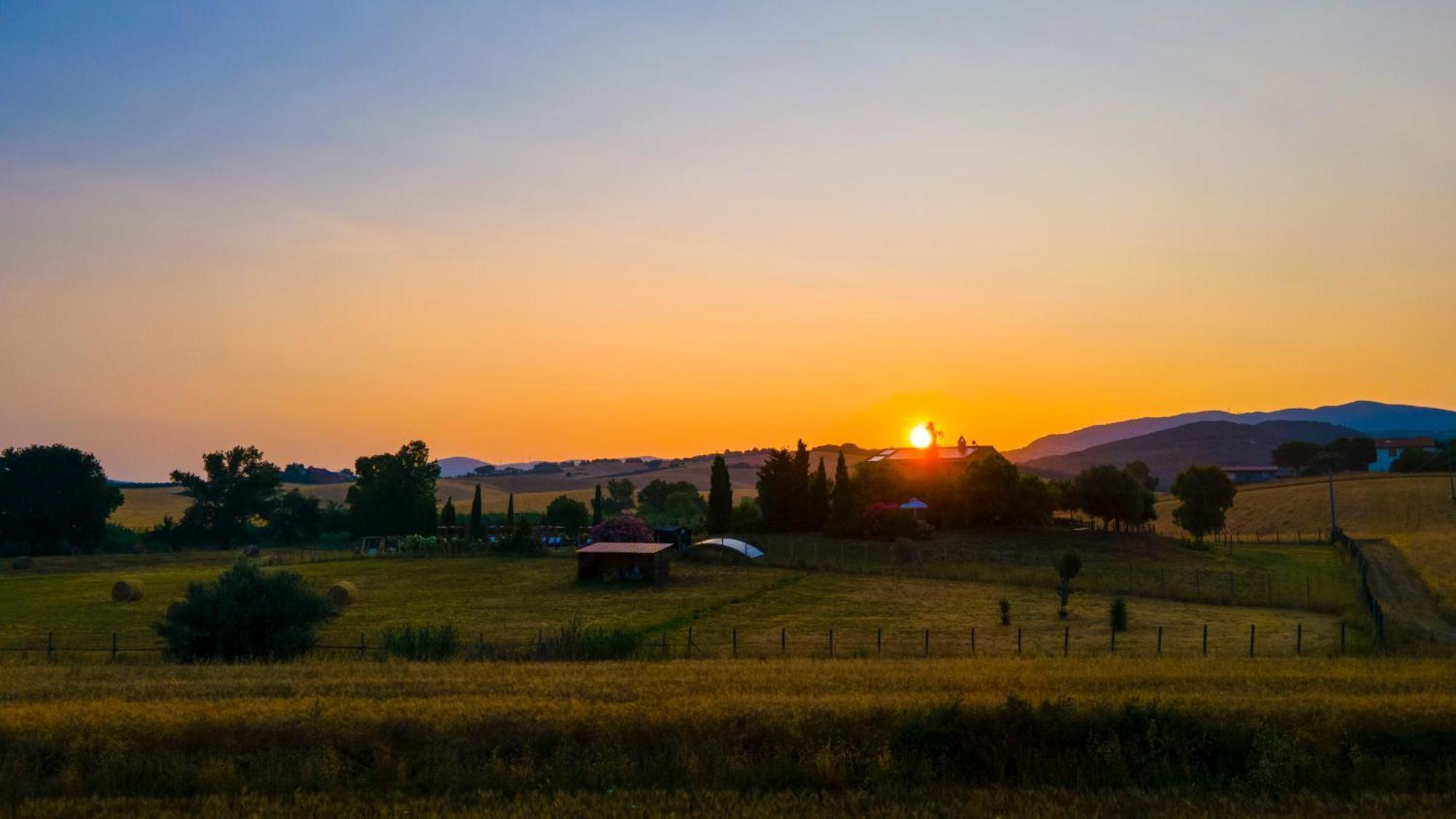 كاستيلينا ماريتيما Bed And Breakfast Casale Del Sole المظهر الخارجي الصورة